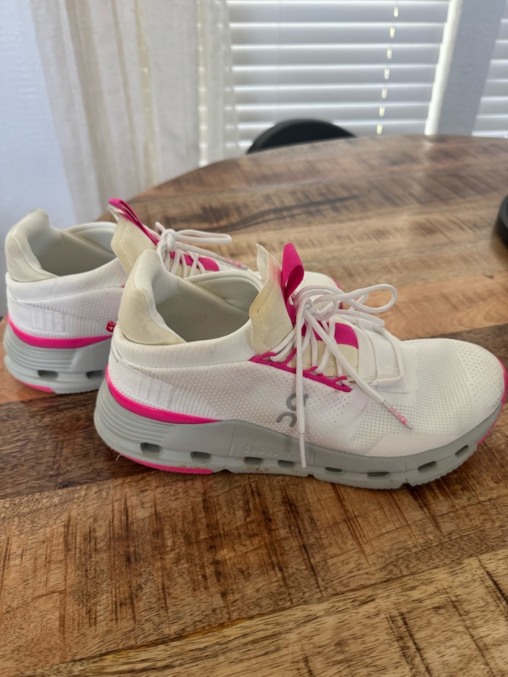 On Cloud Cloudnova "Barbie" Women Pink
Shoes White